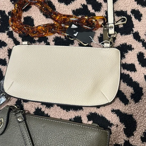 Joy Susan Cream and Olive Clutch Set - Picture 4 of 9